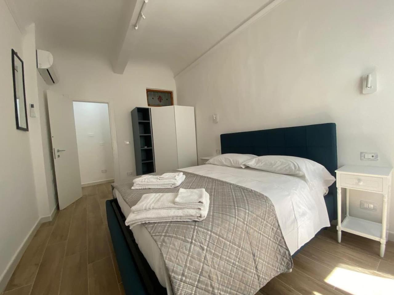 Flat In Centro Storico La Casa Di Luna フィレンツェ エクステリア 写真
